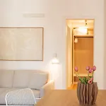 Maison d'hôtes Palazzo Sant' Agostino - Natural Comfort By The First