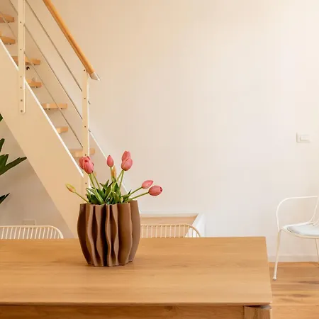 Palazzo Sant' Agostino - Natural Comfort By The First بيت ضيافة 4*