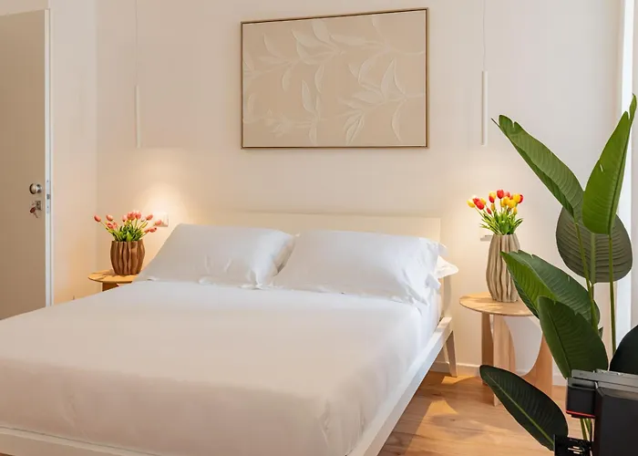 Гостьовий будинок Palazzo Sant' Agostino - Natural Comfort By The First Ла-Спеція