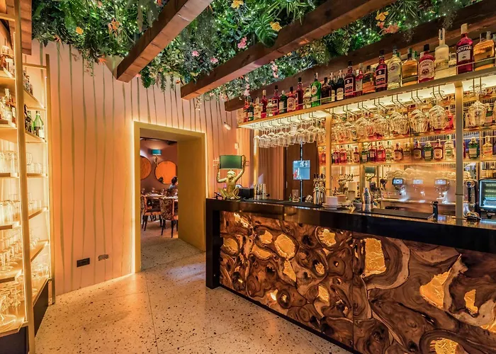 Palazzo Sant' Agostino - Natural Comfort By The First بيت ضيافة 4*